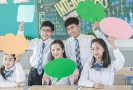 青少年足球联赛精彩对决，球队实力均衡的简单介绍