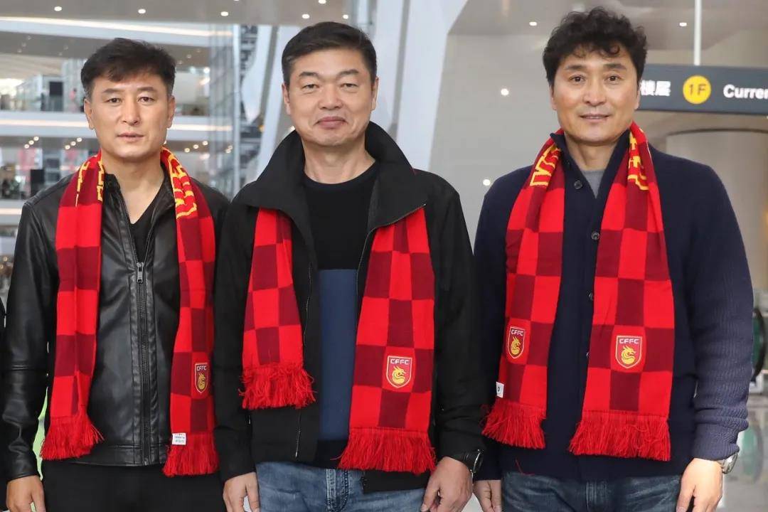 阿尔艾因主帅强调团队配合，迎战欧洲劲旅