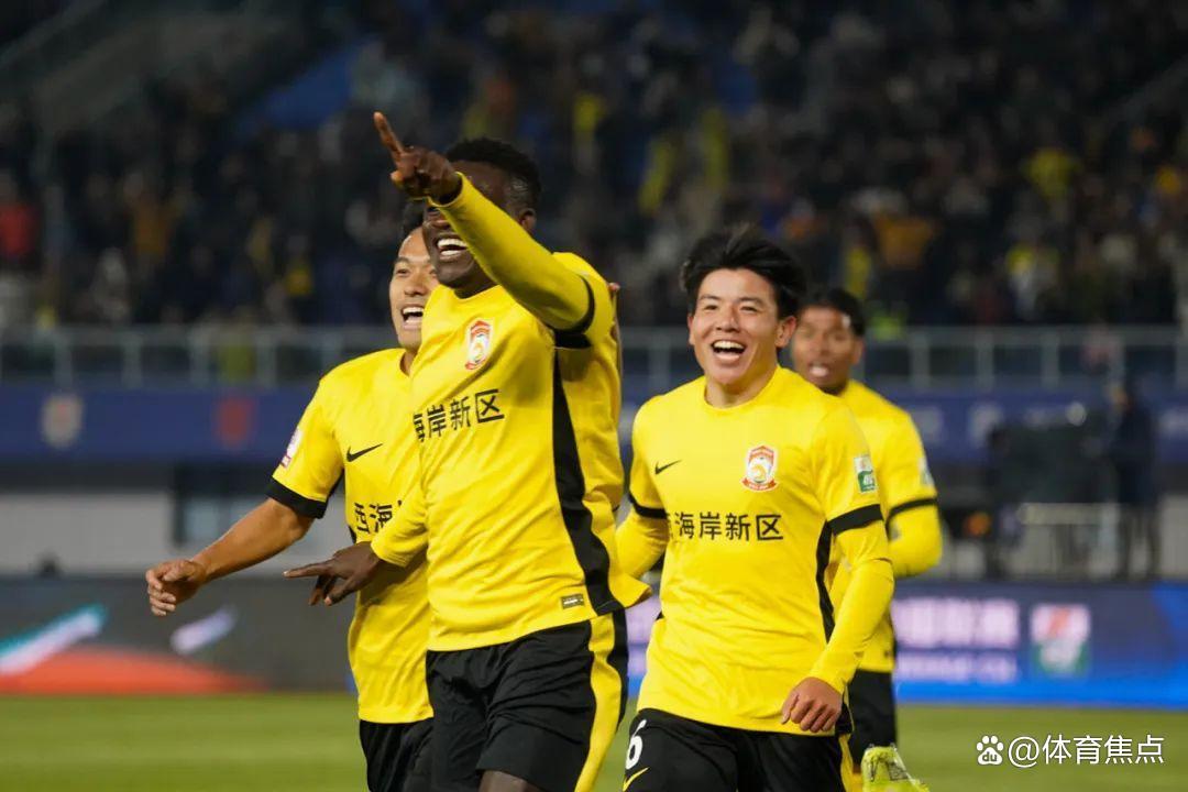 中超-莱昂纳多传射李新翔破门十人海港3-1河南的简单介绍