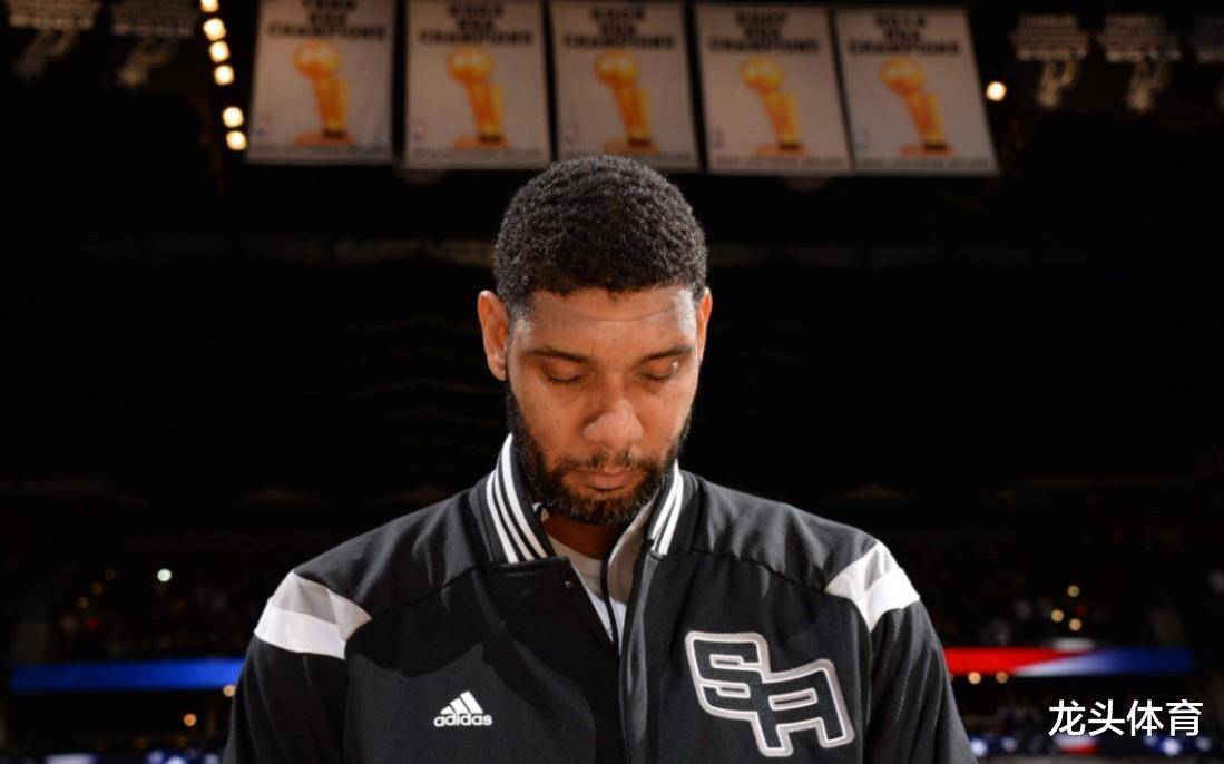 华体会全站-正式签约加盟湖人！NBA第三位拥有交易否决权的人诞生的简单介绍